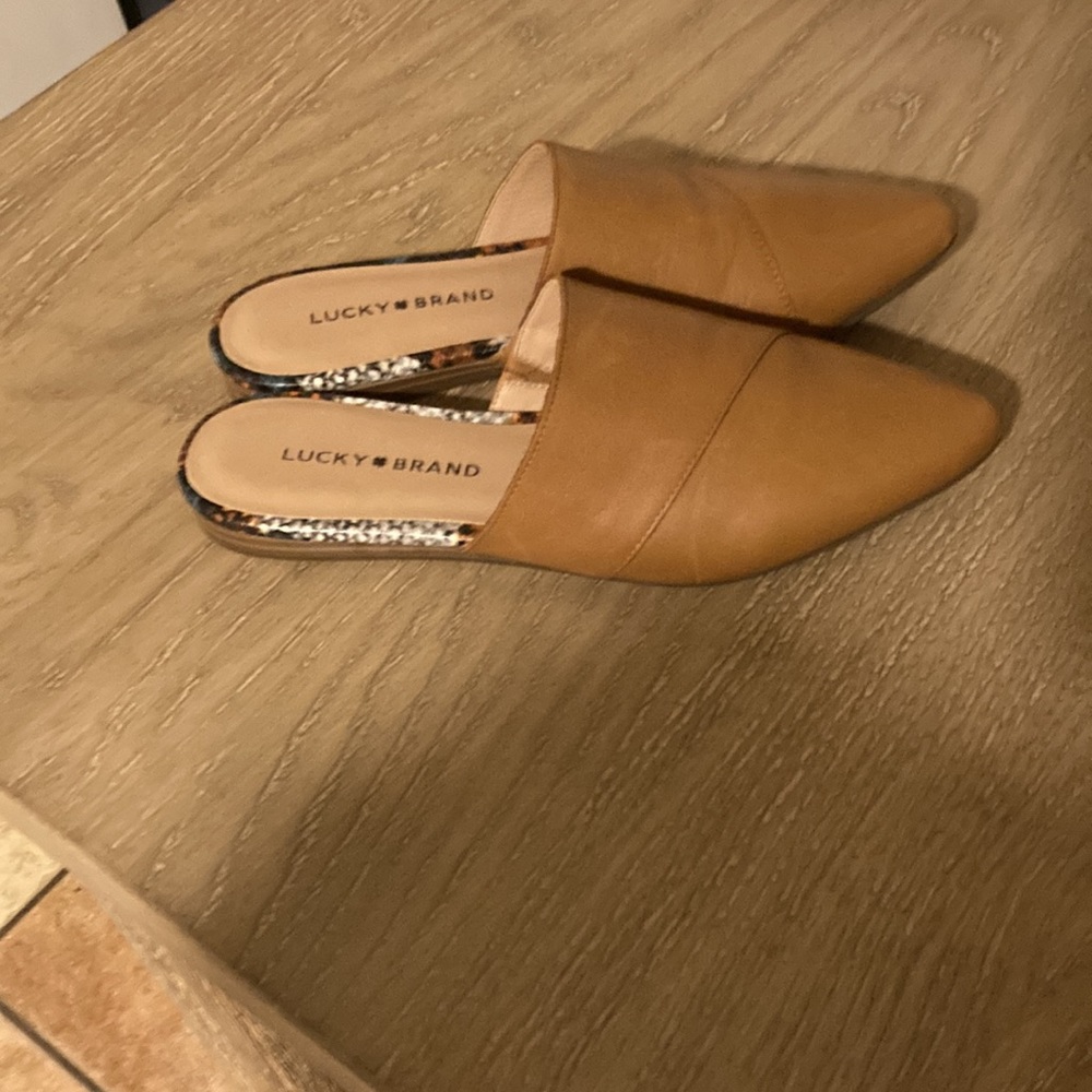 Lucky brand leather shoes size 7 - Picture 5 of 7